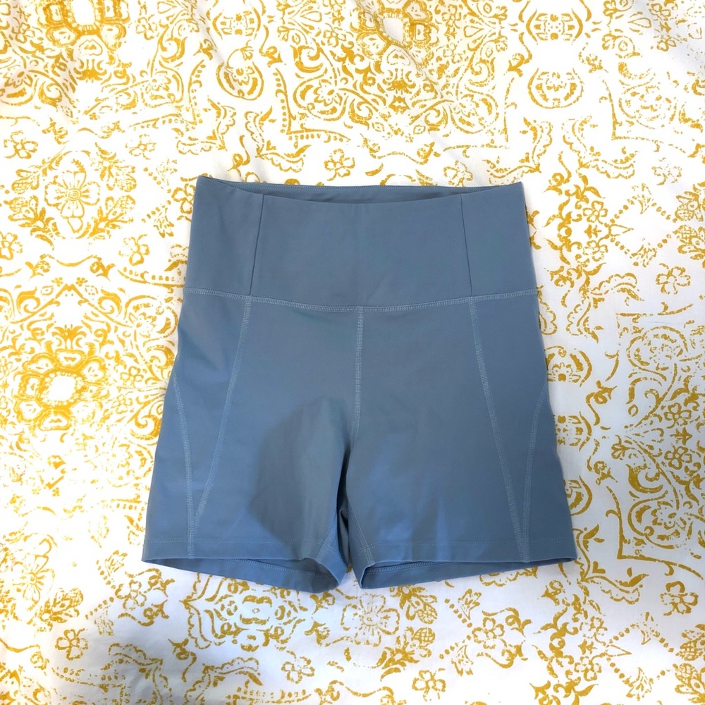 girlfriend collective bike shorts